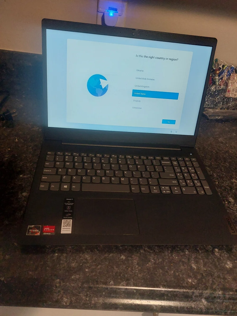 Lenovo IdeaPad 3 Laptop 15.6 HD Touchscreen
